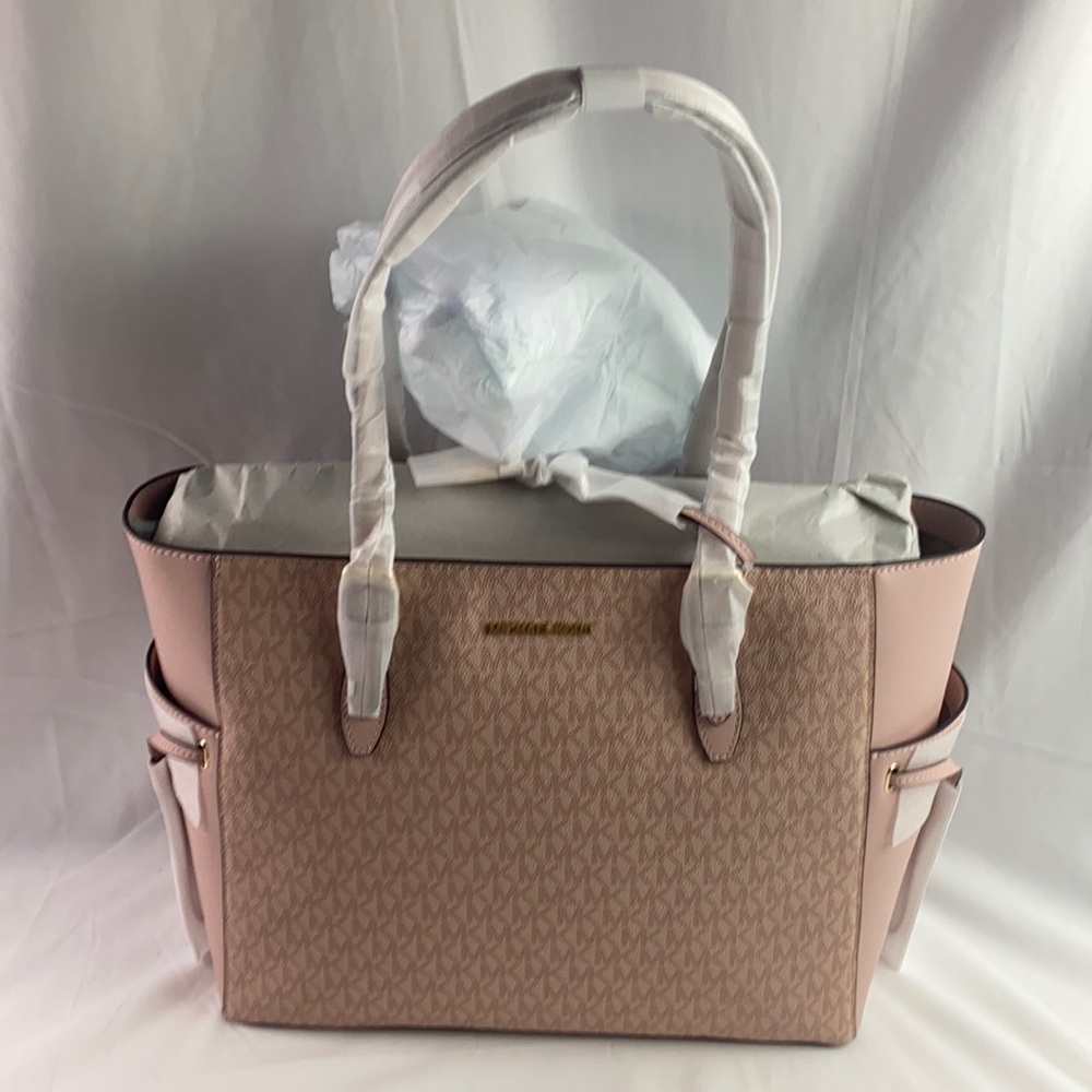 Michael Kors Gilly Drawstring Top Zip Tote